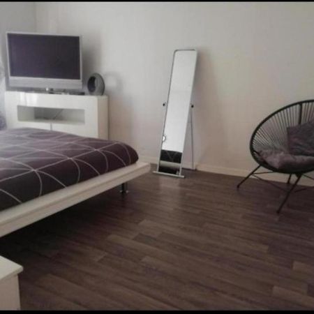 T1 Bis Calme Proche Centre Ville Apartamento Saint-Etienne  Exterior foto
